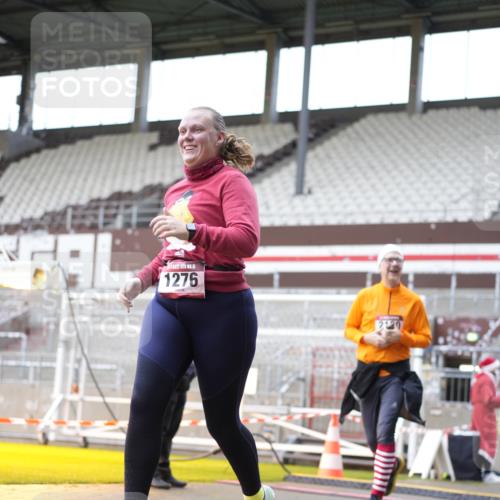 07.12.2025 - St. Pauli X-Mass-Run No. 15 Patografie http://msf.ph/oto/9371801 07.12.2025 11:46:38 Ziel 346, 371, 642, 649, 903, 1276, 2108, 2109, 2111, 2179, 2180, 3960 meine-sportfotos.de