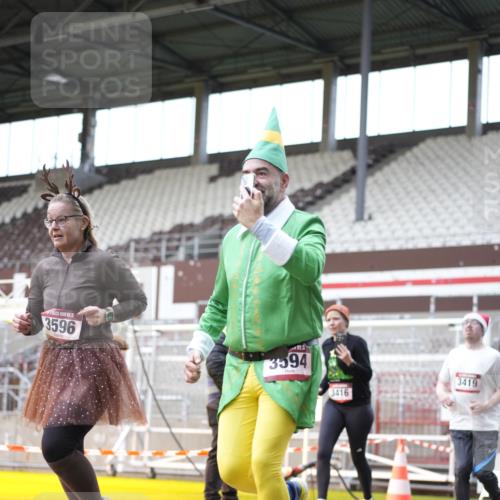 07.12.2025 - St. Pauli X-Mass-Run No. 15 Patografie http://msf.ph/oto/9371922 07.12.2025 11:47:19 Ziel 614, 898, 900, 901, 930, 992, 2221, 2223, 2568, 3215, 3416, 3419, 3420, 3430, 3471, 3482, 3594, 3596, 3641, 3798, 3800, 3948, 4883, 5004 meine-sportfotos.de