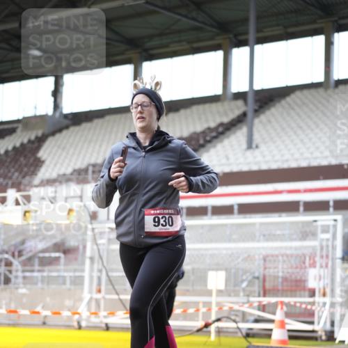 07.12.2025 - St. Pauli X-Mass-Run No. 15 Patografie http://msf.ph/oto/9371932 07.12.2025 11:47:22 Ziel 898, 900, 901, 930, 992, 2221, 2223, 2568, 3416, 3419, 3430, 3471, 3482, 3594, 3596, 3641, 3655, 3664, 3754, 3770, 3798, 3800, 4883 meine-sportfotos.de