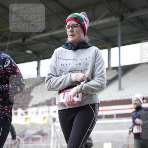 07.12.2025 - St. Pauli X-Mass-Run No. 15 Patografie http://msf.ph/oto/9371986 07.12.2025 11:47:43 Ziel 107, 121, 125, 131, 237, 245, 254, 1032, 1534, 1539, 1540, 1622, 1951, 2381, 2384, 2451, 2452, 2475, 2516, 3225, 3227, 4425, 4427 meine-sportfotos.de