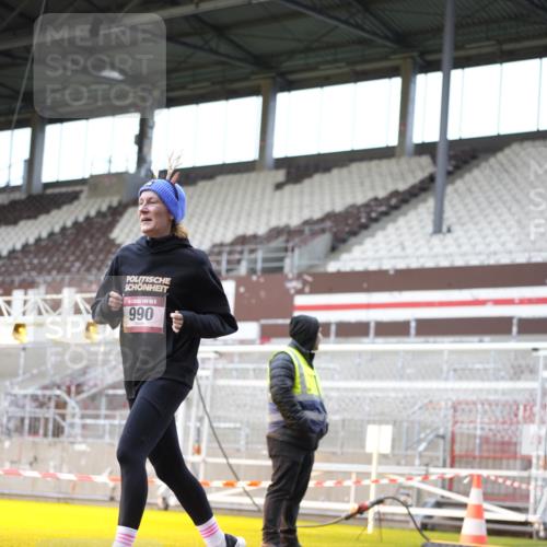 07.12.2025 - St. Pauli X-Mass-Run No. 15 Patografie http://msf.ph/oto/9372067 07.12.2025 11:48:12 Ziel 207, 990, 3504, 3528, 3542, 3545, 3547, 3602, 3635, 3638, 3657 meine-sportfotos.de