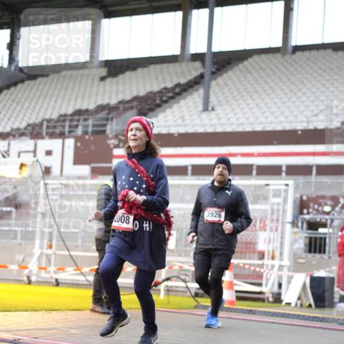 07.12.2025 - St. Pauli X-Mass-Run No. 15 Patografie http://msf.ph/oto/9372124 07.12.2025 11:48:34 Ziel 616, 732, 1613, 1891, 1911, 1926, 1927, 2008, 2075, 2148, 2432, 2717, 2718, 3023, 3388, 3646, 3926, 4134, 4423, 4424, 4426, 4477, 4480 meine-sportfotos.de
