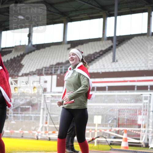 07.12.2025 - St. Pauli X-Mass-Run No. 15 Patografie http://msf.ph/oto/9372150 07.12.2025 11:48:42 Ziel 1613, 1891, 1911, 1966, 1967, 2008, 2075, 2148, 2717, 2718, 3023, 3388, 3646, 3926, 4134, 4423, 4424, 4426, 4477, 4480 meine-sportfotos.de