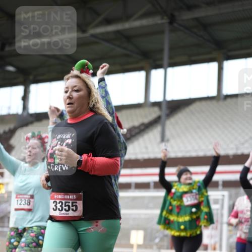 07.12.2025 - St. Pauli X-Mass-Run No. 15 Patografie http://msf.ph/oto/9372446 07.12.2025 11:53:03 Ziel 104, 524, 1238, 1239, 1289, 1290, 1467, 1592, 1803, 2685, 2735, 2966, 3006, 3355, 3356, 3749, 3750 meine-sportfotos.de
