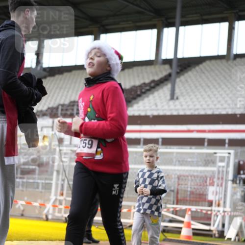 07.12.2025 - St. Pauli X-Mass-Run No. 15 Patografie http://msf.ph/oto/9372492 07.12.2025 11:53:58 Ziel 283, 287, 2229, 2625, 2626, 2629, 2759, 3031, 3249, 3418, 3507, 3510 meine-sportfotos.de