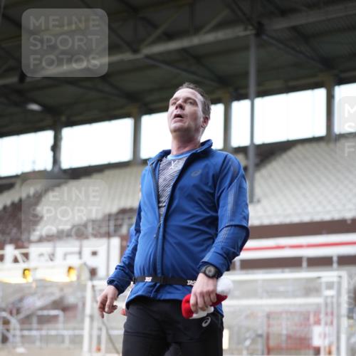 07.12.2025 - St. Pauli X-Mass-Run No. 15 Patografie http://msf.ph/oto/9372576 07.12.2025 11:55:32 Ziel 299, 1131, 1132, 1535, 1835, 3611, 4013, 4785 meine-sportfotos.de
