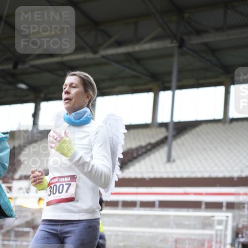 07.12.2025 - St. Pauli X-Mass-Run No. 15 Patografie http://msf.ph/oto/9372646 07.12.2025 11:56:28 Ziel 1088, 2929, 3007, 3433, 3496, 3498, 3511, 3843, 3900 meine-sportfotos.de