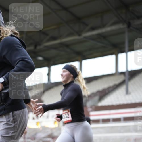 07.12.2025 - St. Pauli X-Mass-Run No. 15 Patografie http://msf.ph/oto/9372654 07.12.2025 11:56:34 Ziel 2929, 2932, 3007, 3433, 3842, 3843, 3844, 3900 meine-sportfotos.de