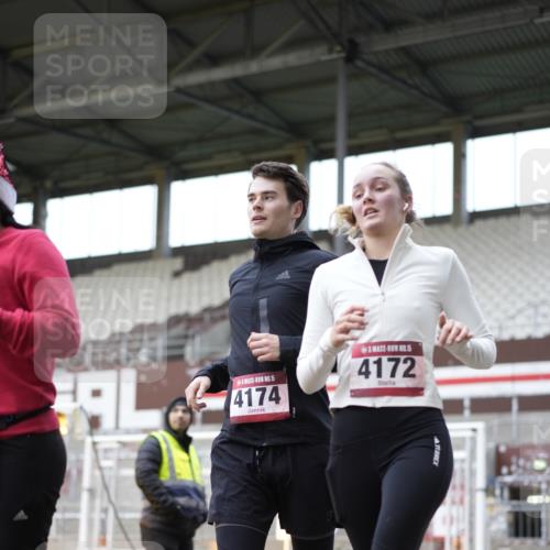 07.12.2025 - St. Pauli X-Mass-Run No. 15 Patografie http://msf.ph/oto/9372675 07.12.2025 11:56:43 Ziel 2596, 2598, 2599, 2824, 2825, 2826, 2929, 2932, 3433, 3459, 3842, 3843, 3844, 4172, 4174 meine-sportfotos.de