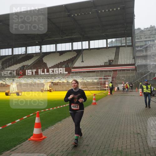 07.12.2025 - St. Pauli X-Mass-Run No. 15 Fabian Wolf http://msf.ph/oto/9372774 07.12.2025 10:11:32 Ziel 2909, 3085, 3354, 4499, 4525, 4659, 4661, 4662 meine-sportfotos.de