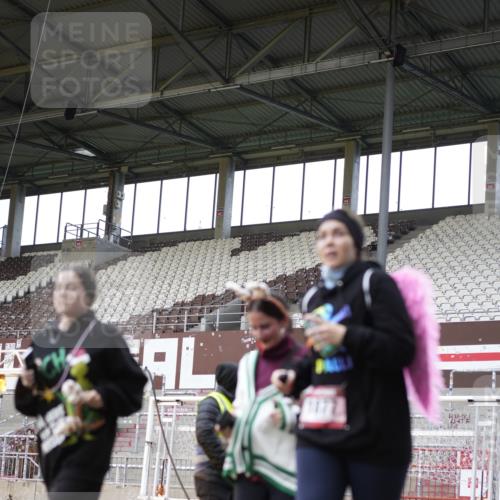 07.12.2025 - St. Pauli X-Mass-Run No. 15 Patografie http://msf.ph/oto/9373069 07.12.2025 11:57:02 Ziel 722, 1271, 1836, 1877, 2496, 2825, 2826, 3383 meine-sportfotos.de