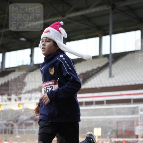 07.12.2025 - St. Pauli X-Mass-Run No. 15 Patografie http://msf.ph/oto/9373128 07.12.2025 11:59:09 Ziel 862, 1337, 1406, 4733, 4749, 4790 meine-sportfotos.de