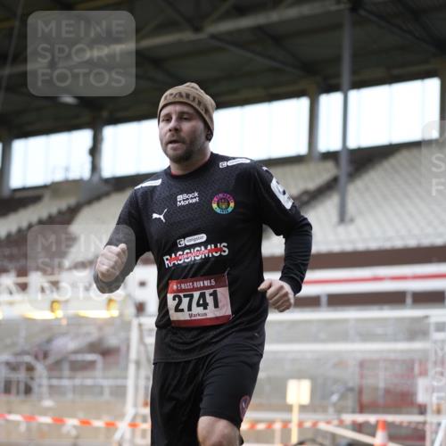 07.12.2025 - St. Pauli X-Mass-Run No. 15 Patografie http://msf.ph/oto/9373149 07.12.2025 11:59:29 Ziel 1864, 1868, 2627, 2630, 2741, 4242, 4306, 4744, 4754 meine-sportfotos.de