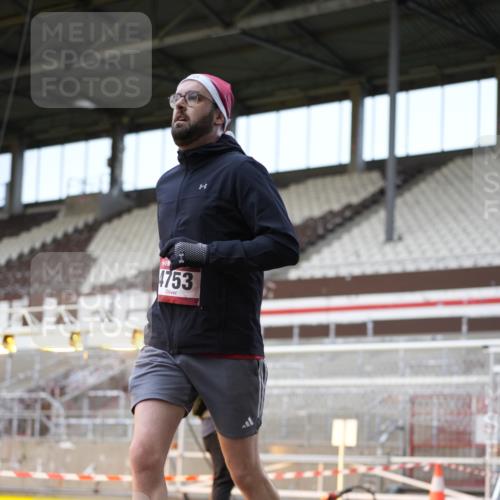 07.12.2025 - St. Pauli X-Mass-Run No. 15 Patografie http://msf.ph/oto/9373263 07.12.2025 12:01:34 Ziel 1719, 1786, 2987, 2991, 3385, 3463, 3531, 3981, 3990, 4753 meine-sportfotos.de