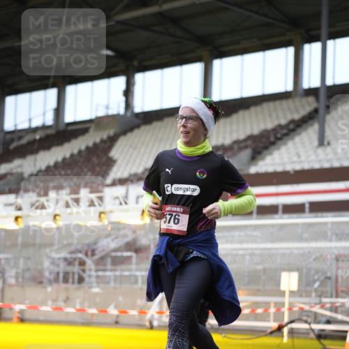 07.12.2025 - St. Pauli X-Mass-Run No. 15 Patografie http://msf.ph/oto/9373269 07.12.2025 12:01:45 Ziel 576, 926, 928, 933, 1719, 2411, 2539, 2868, 3869, 3981, 4753 meine-sportfotos.de