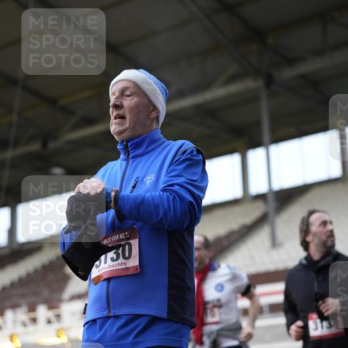 07.12.2025 - St. Pauli X-Mass-Run No. 15 Patografie http://msf.ph/oto/9373390 07.12.2025 12:03:05 Ziel 267, 2610, 2747, 2822, 2834, 2843, 3122, 3125, 3130, 3134, 3281, 4024, 4243, 4244, 4747, 4750, 4751 meine-sportfotos.de