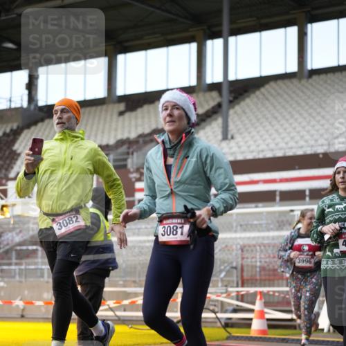 07.12.2025 - St. Pauli X-Mass-Run No. 15 Patografie http://msf.ph/oto/9373470 07.12.2025 12:03:36 Ziel 255, 258, 263, 723, 3081, 3082, 3316, 3317, 3807, 3994, 3996, 3997, 4006, 4011, 4021, 4022, 4221, 4224, 4241, 4247, 4726, 4731, 4742, 4746 meine-sportfotos.de