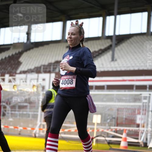 07.12.2025 - St. Pauli X-Mass-Run No. 15 Patografie http://msf.ph/oto/9373535 07.12.2025 12:04:10 Ziel 778, 795, 923, 1228, 1231, 1236, 1357, 1490, 1504, 2091, 2398, 3121, 3705, 3753, 3851, 3983, 3985, 4008, 4302, 4305, 4311, 4374, 4386, 4728 meine-sportfotos.de