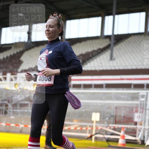 07.12.2025 - St. Pauli X-Mass-Run No. 15 Patografie http://msf.ph/oto/9373537 07.12.2025 12:04:10 Ziel 778, 795, 923, 1228, 1231, 1236, 1357, 1490, 1504, 2091, 2398, 3121, 3705, 3753, 3851, 3983, 3985, 4008, 4302, 4305, 4311, 4374, 4386, 4728 meine-sportfotos.de