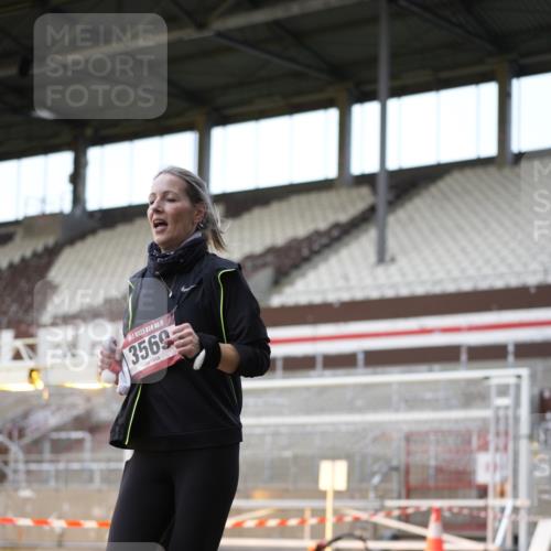 07.12.2025 - St. Pauli X-Mass-Run No. 15 Patografie http://msf.ph/oto/9373619 07.12.2025 12:04:50 Ziel 3021, 3175, 3176, 3487, 3569, 3577, 3581, 4329, 4417, 4418, 4420 meine-sportfotos.de