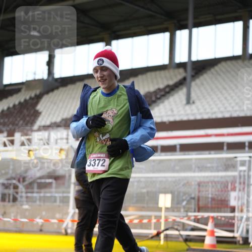 07.12.2025 - St. Pauli X-Mass-Run No. 15 Patografie http://msf.ph/oto/9373622 07.12.2025 12:05:00 Ziel 1304, 1444, 1445, 1446, 3175, 3176, 3273, 3279, 3372, 3487, 3569, 3577, 4329 meine-sportfotos.de