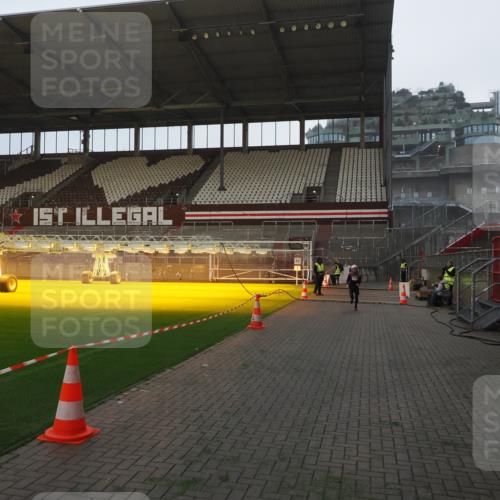 07.12.2025 - St. Pauli X-Mass-Run No. 15 Fabian Wolf http://msf.ph/oto/9373642 07.12.2025 09:56:27 Ziel 1483, 3255 meine-sportfotos.de