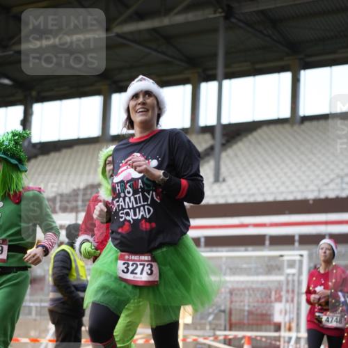 07.12.2025 - St. Pauli X-Mass-Run No. 15 Patografie http://msf.ph/oto/9373645 07.12.2025 12:05:06 Ziel 666, 860, 1304, 1444, 1445, 1446, 3268, 3273, 3279, 3372, 4748 meine-sportfotos.de