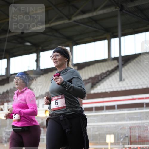 07.12.2025 - St. Pauli X-Mass-Run No. 15 Patografie http://msf.ph/oto/9373727 07.12.2025 12:05:50 Ziel 5, 6, 760, 768, 3106, 3107, 3137, 4019, 4020, 4176, 4307, 4326, 4327, 4357 meine-sportfotos.de
