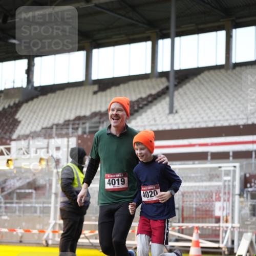 07.12.2025 - St. Pauli X-Mass-Run No. 15 Patografie http://msf.ph/oto/9373735 07.12.2025 12:05:54 Ziel 5, 6, 760, 768, 1038, 3106, 3107, 3137, 4019, 4020, 4176, 4307, 4326, 4327, 4357, 4405, 4413 meine-sportfotos.de