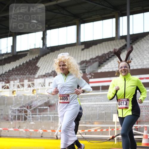 07.12.2025 - St. Pauli X-Mass-Run No. 15 Patografie http://msf.ph/oto/9373746 07.12.2025 12:05:58 Ziel 5, 6, 760, 768, 1038, 3106, 3107, 3137, 4019, 4020, 4176, 4307, 4326, 4327, 4357, 4405, 4413 meine-sportfotos.de