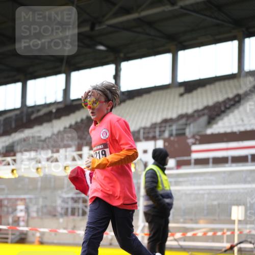 07.12.2025 - St. Pauli X-Mass-Run No. 15 Patografie http://msf.ph/oto/9373779 07.12.2025 12:06:22 Ziel 173, 189, 1347, 1351, 1353, 1956, 1957, 2018, 2415, 4217, 4219, 4222 meine-sportfotos.de