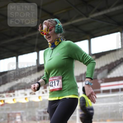 07.12.2025 - St. Pauli X-Mass-Run No. 15 Patografie http://msf.ph/oto/9373782 07.12.2025 12:06:25 Ziel 173, 189, 1347, 1351, 1353, 1956, 1957, 2018, 2415, 4217, 4219, 4222, 4783, 4784 meine-sportfotos.de