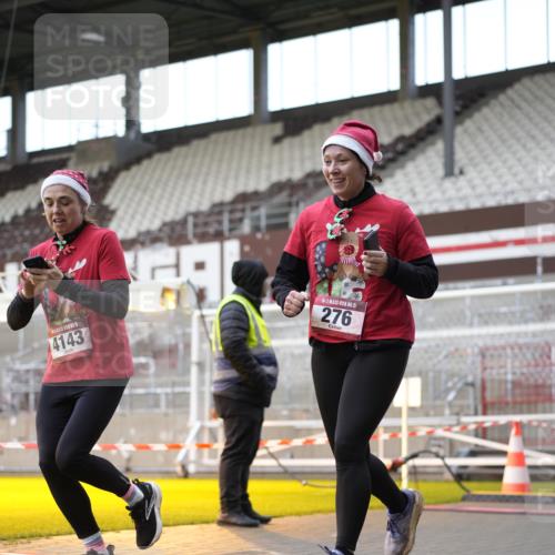 07.12.2025 - St. Pauli X-Mass-Run No. 15 Patografie http://msf.ph/oto/9373827 07.12.2025 12:06:47 Ziel 276, 339, 345, 1844, 1846, 3689, 3692, 4033, 4143, 4342, 4345, 4346, 4390, 4403, 4404, 4416, 4725 meine-sportfotos.de