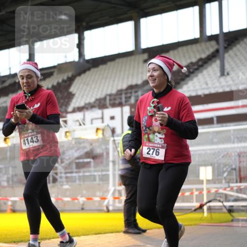 07.12.2025 - St. Pauli X-Mass-Run No. 15 Patografie http://msf.ph/oto/9373829 07.12.2025 12:06:47 Ziel 276, 339, 345, 1844, 1846, 3689, 3692, 4033, 4143, 4342, 4345, 4346, 4390, 4403, 4404, 4416, 4725 meine-sportfotos.de