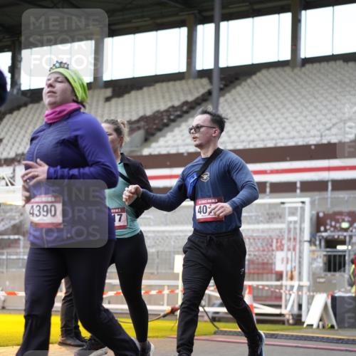 07.12.2025 - St. Pauli X-Mass-Run No. 15 Patografie http://msf.ph/oto/9373840 07.12.2025 12:06:53 Ziel 276, 1580, 1583, 1844, 1846, 3689, 3692, 4017, 4018, 4033, 4143, 4314, 4328, 4342, 4345, 4346, 4360, 4361, 4390, 4416, 4725 meine-sportfotos.de