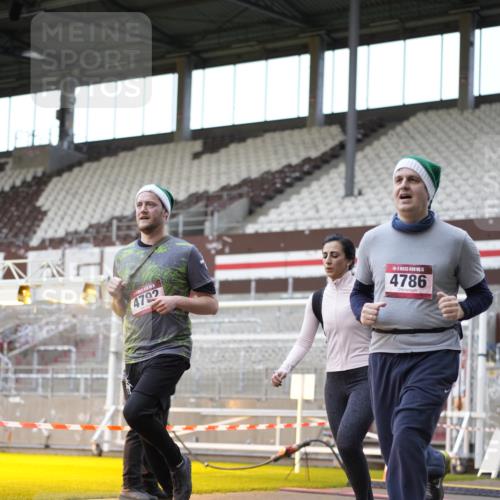 07.12.2025 - St. Pauli X-Mass-Run No. 15 Patografie http://msf.ph/oto/9373926 07.12.2025 12:07:34 Ziel 1959, 3348, 3666, 3667, 3691, 3708, 3709, 3710, 3711, 3726, 3728, 3739, 4210, 4332, 4724, 4730, 4755, 4786, 4791, 4792 meine-sportfotos.de