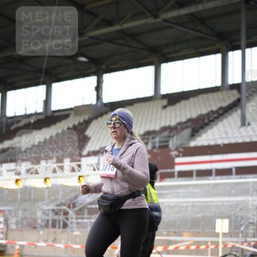 07.12.2025 - St. Pauli X-Mass-Run No. 15 Patografie http://msf.ph/oto/9373950 07.12.2025 12:07:42 Ziel 849, 850, 3348, 3460, 3666, 3667, 3691, 3739, 3816, 4210, 4332, 4724, 4730, 4786, 4791, 4792 meine-sportfotos.de
