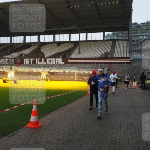 07.12.2025 - St. Pauli X-Mass-Run No. 15 Fabian Wolf http://msf.ph/oto/9373979 07.12.2025 09:58:19 Ziel 238, 261, 1173, 1633, 1774, 2205, 3405, 3515, 4206 meine-sportfotos.de