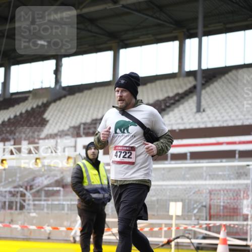 07.12.2025 - St. Pauli X-Mass-Run No. 15 Patografie http://msf.ph/oto/9374135 07.12.2025 12:07:55 Ziel 587, 849, 850, 1224, 1899, 2953, 2954, 3460, 3668, 3816, 3898, 3899, 4035, 4393, 4395, 4722 meine-sportfotos.de
