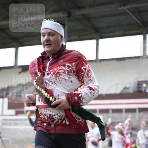 07.12.2025 - St. Pauli X-Mass-Run No. 15 Patografie http://msf.ph/oto/9374215 07.12.2025 12:08:36 Ziel 1214, 1219, 1253, 1269, 1270, 2679, 2873, 2889, 2892, 3141, 3595, 3876, 4084, 4086, 4137, 4138, 4182, 4183, 4252, 4294, 4295, 4297, 4422, 4429, 4711, 4712, 4717 meine-sportfotos.de