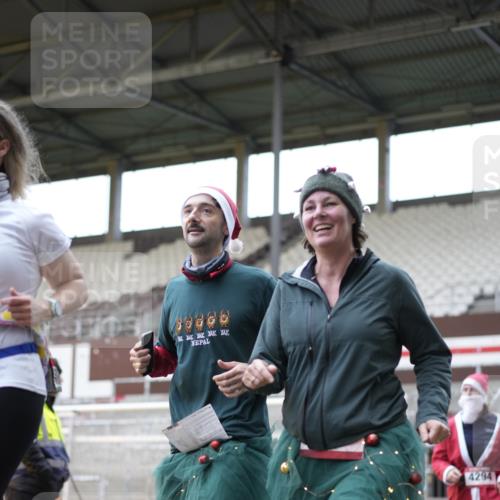 07.12.2025 - St. Pauli X-Mass-Run No. 15 Patografie http://msf.ph/oto/9374224 07.12.2025 12:08:39 Ziel 586, 1214, 1219, 1253, 1269, 1270, 1901, 2679, 2873, 2889, 2892, 3141, 3230, 3233, 3595, 3876, 4084, 4086, 4137, 4138, 4182, 4183, 4252, 4294, 4295, 4297, 4422, 4429, 4720 meine-sportfotos.de