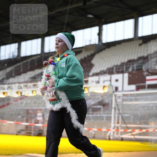 07.12.2025 - St. Pauli X-Mass-Run No. 15 Patografie http://msf.ph/oto/9374499 07.12.2025 12:13:13 Ziel 455, 463, 466, 2543, 4713 meine-sportfotos.de