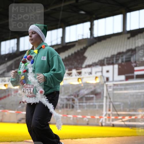 07.12.2025 - St. Pauli X-Mass-Run No. 15 Patografie http://msf.ph/oto/9374501 07.12.2025 12:13:13 Ziel 455, 463, 466, 2543, 4713 meine-sportfotos.de
