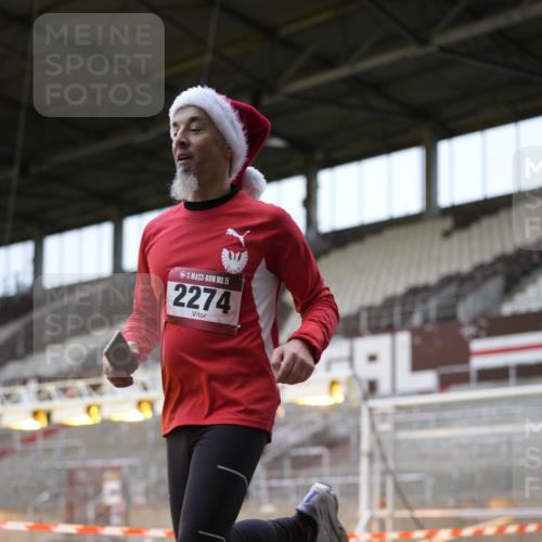 07.12.2025 - St. Pauli X-Mass-Run No. 15 Patografie http://msf.ph/oto/9374542 07.12.2025 12:13:57 Ziel 2274 meine-sportfotos.de