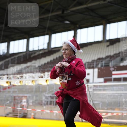 07.12.2025 - St. Pauli X-Mass-Run No. 15 Patografie http://msf.ph/oto/9374624 07.12.2025 12:19:10 Ziel 1259, 2093, 2309 meine-sportfotos.de