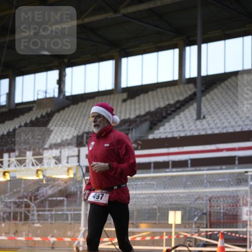 07.12.2025 - St. Pauli X-Mass-Run No. 15 Patografie http://msf.ph/oto/9374687 07.12.2025 09:56:49 Ziel 198, 497, 662, 1116, 1165, 2861, 4208, 4209 meine-sportfotos.de