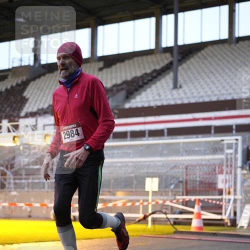 07.12.2025 - St. Pauli X-Mass-Run No. 15 Patografie http://msf.ph/oto/9374727 07.12.2025 09:57:38 Ziel 1292, 1293, 1377, 1395, 2678, 2984, 4030 meine-sportfotos.de