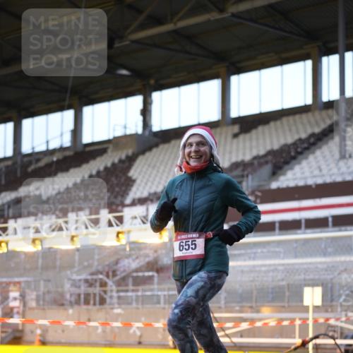 07.12.2025 - St. Pauli X-Mass-Run No. 15 Patografie http://msf.ph/oto/9374815 07.12.2025 09:58:43 Ziel 532, 655, 1003, 1115, 1528, 1542, 1782, 1785, 2392, 3308 meine-sportfotos.de