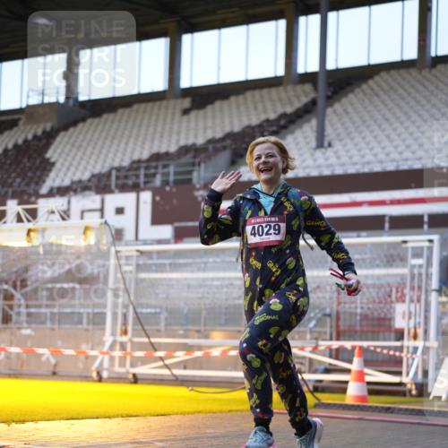 07.12.2025 - St. Pauli X-Mass-Run No. 15 Patografie http://msf.ph/oto/9374864 07.12.2025 09:59:24 Ziel 961, 1120, 2204, 2207, 2657, 4029 meine-sportfotos.de