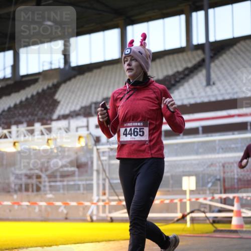 07.12.2025 - St. Pauli X-Mass-Run No. 15 Patografie http://msf.ph/oto/9374882 07.12.2025 09:59:30 Ziel 488, 910, 911, 961, 1763, 2204, 2207, 3513, 4029, 4051, 4052, 4465 meine-sportfotos.de